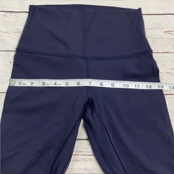 Lululemon Navy Blue Crop Leggings - Picture 6 of 10